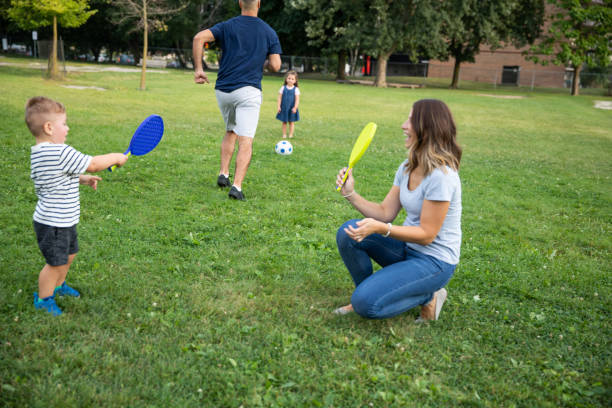 istock Happy Family 1214375216