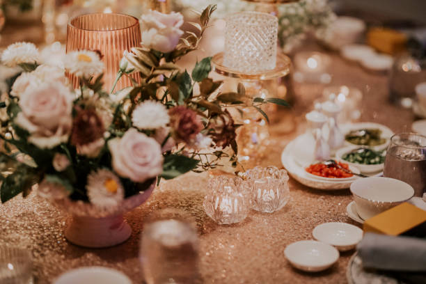 luxury fine dining table decoration with gold theme candle, table clothe