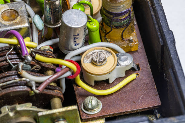 istock Internal circuit of old transistor radio 1214450819