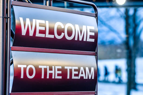 bienvenue au signe de l’équipe - par équipe photos et images de collection