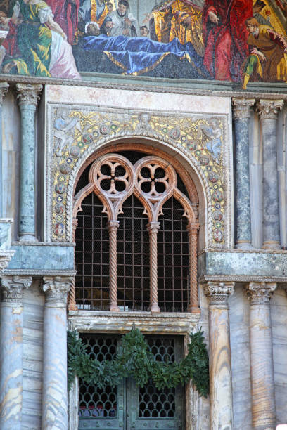 базилика святого марка - st marks cathedral стоковые фото и изображения