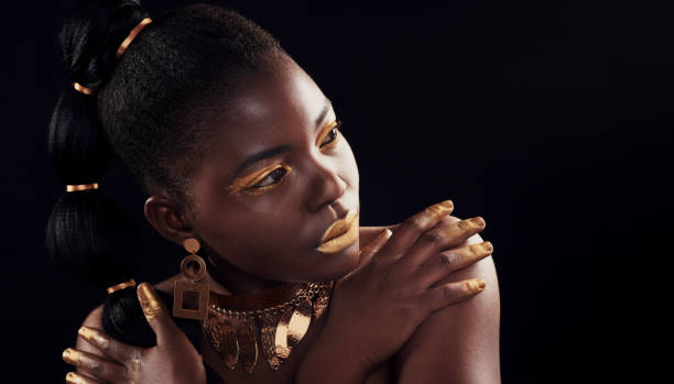istock Dressed in gold because she's royalty 1214505485