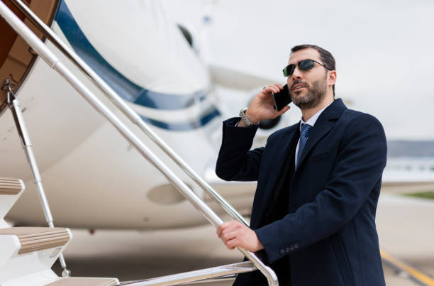 istock Businessman travelling 1214623037