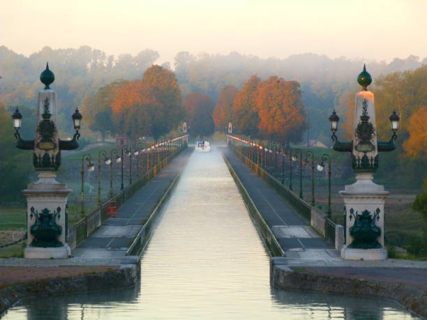 istock Briare canal bridge, over the Loire 1214650813