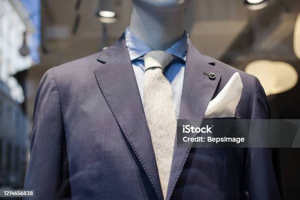 Business Male Suit On Shop Mannequine Stock Photo - Download Image Now - Italy, Making, Boutonniere