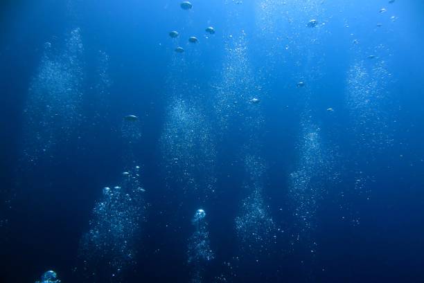 istock Bubble in the Blue Sea Underwater Ambiance 1214722018
