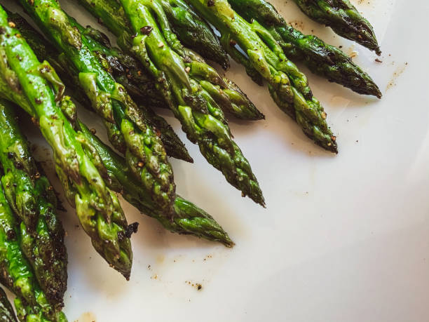 istock Grilled Green Asparagus 1214724542