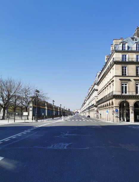 istock Paris empty lifeless apocalypse person 1214730475