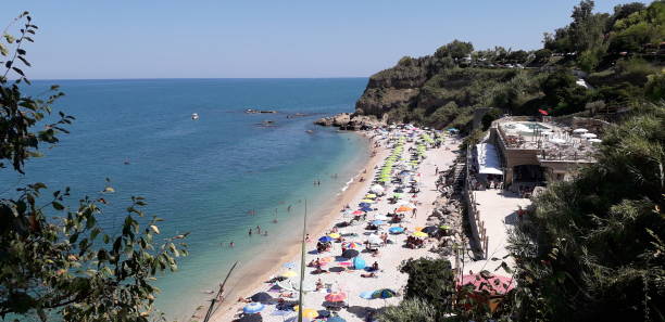 istock Giobbe Beach shelters, Abruzzo Coast, Italy 1214795289