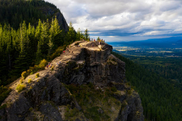 istock Hiking in the Rattlesnake Ridge in Washington State 1214825552