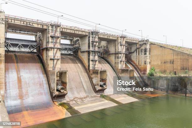 Oyan Dam In Nigeria Stock Photo - Download Image Now - Nigeria, Hydroelectric Power, Dam