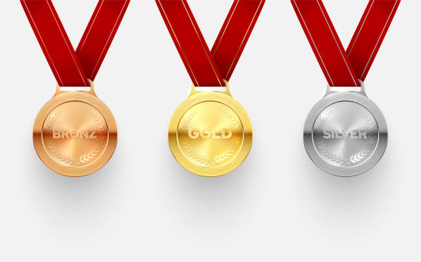 ilustrações, clipart, desenhos animados e ícones de conjunto de medalhas de premiação, troféu e honra de realização - trophy award vector silver
