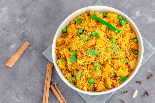 istock Vegan Indian Vegetable One Pot Rice Dish 1214976906