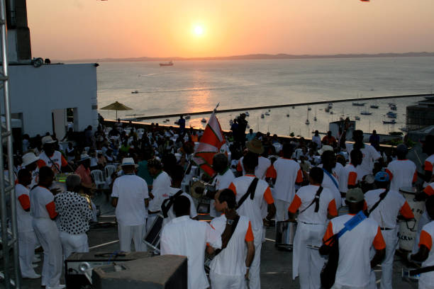 apresentação de samba em salvador - african descent african culture drum history - fotografias e filmes do acervo