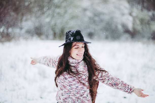 istock Winter young woman portrait 1214985263