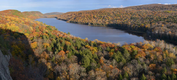 istock Lake in Michigan state, USA 1214991441