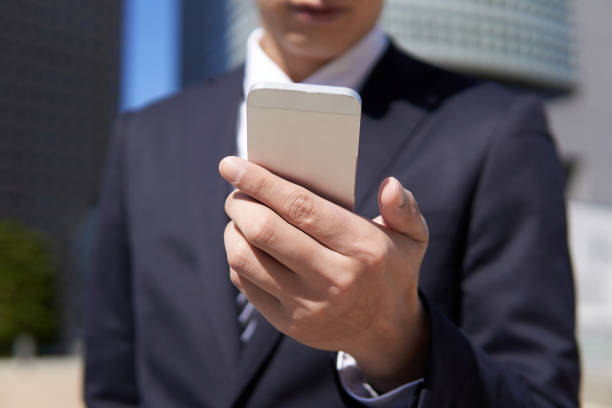 istock Japanese male businessmen 1215034302