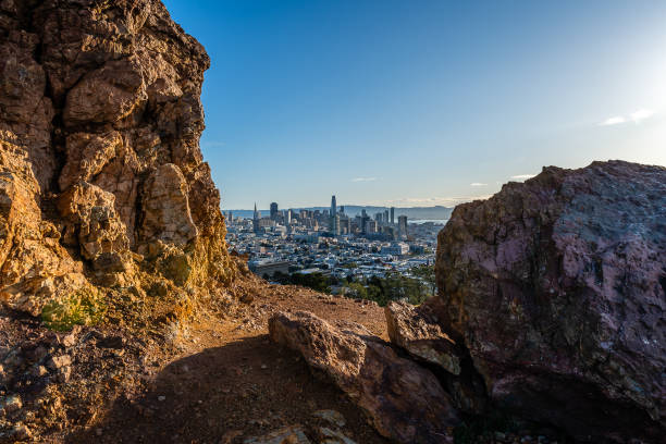 istock Early Morning from Corona Heights Park 1215059963