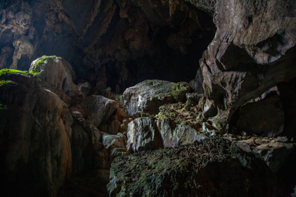 istock Phu Kham Cave, Vang Vieng, Laos 1215071028