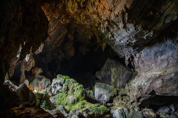 istock Phu Kham Cave, Vang Vieng, Laos 1215071044