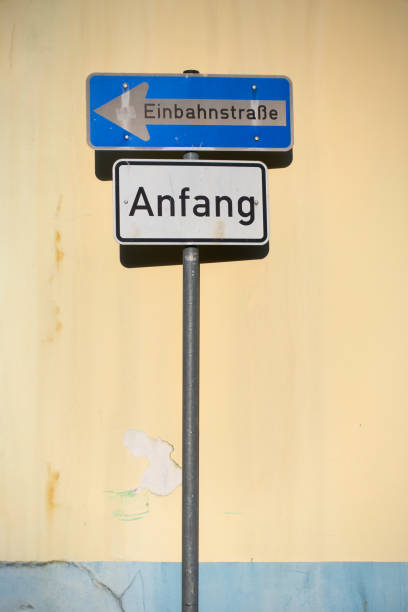 istock Dirty one way street sign - The beginning 1215086992