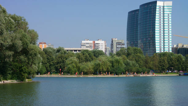 istock summer in city park 1215102354