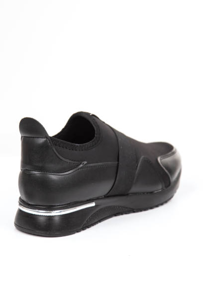 istock casual shoes 1215124072