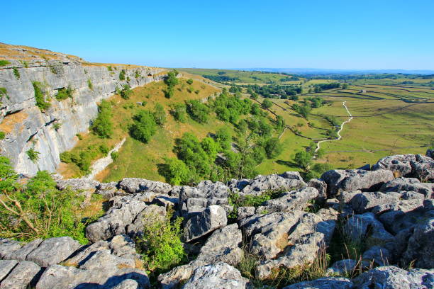 istock Amazing rock formations at Malham Cove, United Kingdom 1215147049