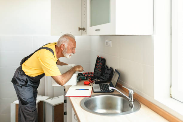 istock His workmanship is of the highest quality 1215200214