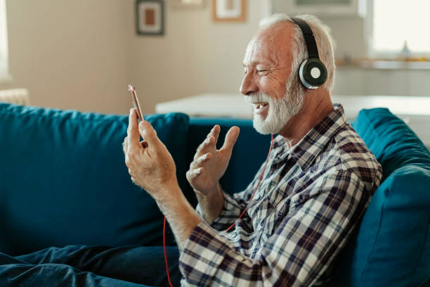 istock Music puts me in the best mood 1215200474
