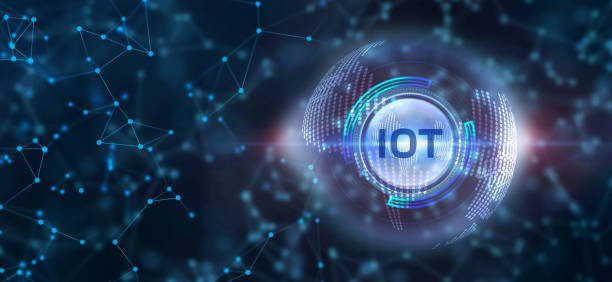 사물 의 인터넷 - iot 개념. 사업가는 iot 제품 과 솔루션을 제공합니다. 젊은 사업가는 가상 디스플레이에 텍스트 iot와 추상 칩을 선택합니다. - 사물 인터넷 뉴스 사진 이미지