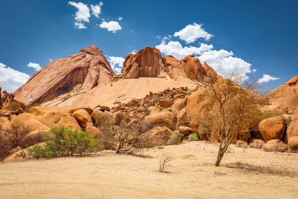 istock Namibia Grosse Spitzkuppe Nature Reserve Spitzkoppe Mountain Africa 1215271889