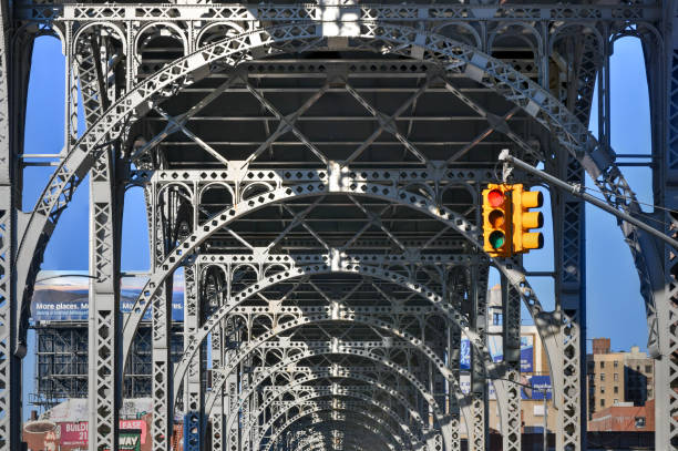 istock Riverside Drive - New York City 1215346054