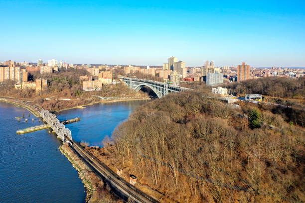 istock Henry Hudson Bridge - New York City 1215354592