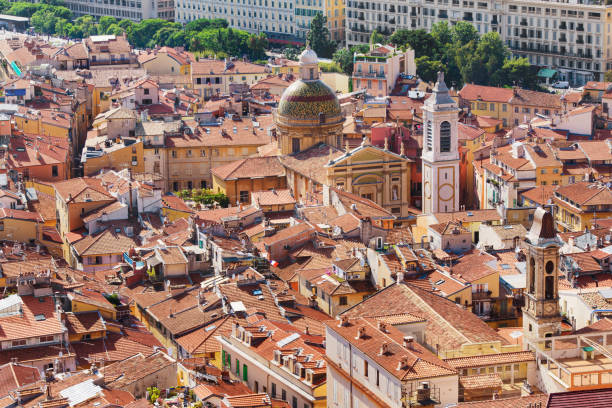 panoramic view of city and  beach in nice - city of nice france beach panoramic imagens e fotografias de stock