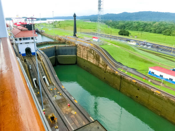 istock View of Panama Canal from cruise ship 1215386638