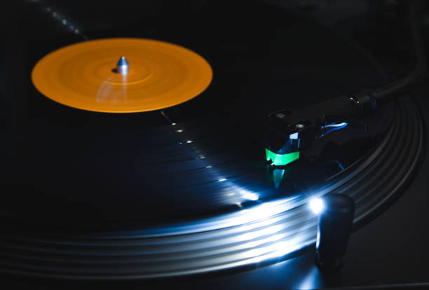 Turntable Audio-Technica lp120 turntable in action long shutter speed stock pictures, royalty-free photos & images