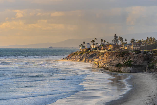 istock Crispy Golden Glow Carlsbad 1215412925