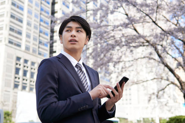 istock A Japanese businessman 1215423083