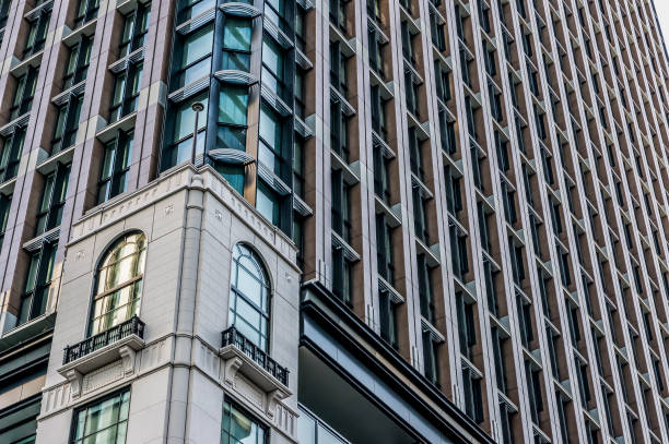 istock Marunouchi cityscape 1215441619