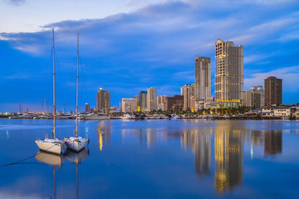 istock scenery of manila bay 1215464591