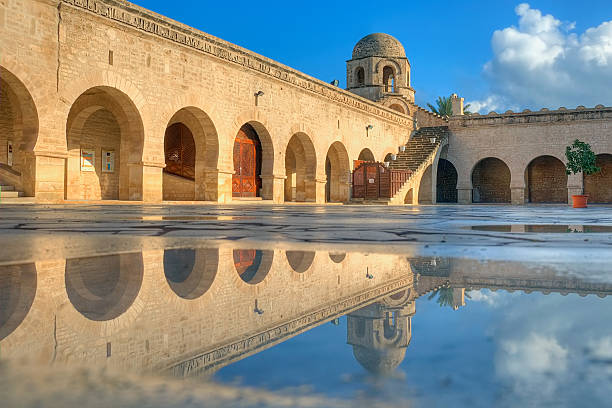 Great Mosque in Sousse and its pool reflection  sousse tunisia stock pictures, royalty-free photos & images