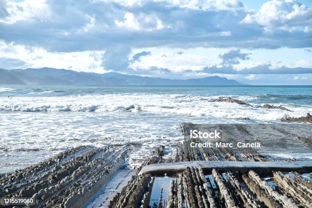 Europa España Itzurun Playa De Sant Telmo Foto de stock y más banco de imágenes de Acantilado - Acantilado, Aire libre, Arena