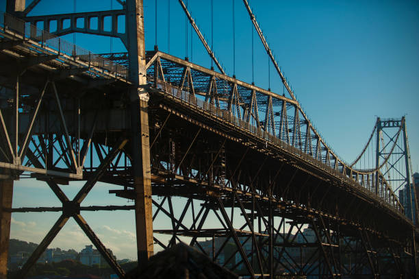 detail of the hercílio luz bridge being restored in florianópolis, santa catarina, brazil - suspension railway imagens e fotografias de stock