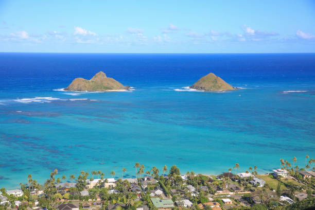 istock Lanikai Philbox Hike Ocean View 1215570998
