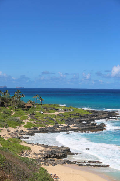 istock Makapuu Beach Park Oahu Coastline Hawaiizongl 1215610006