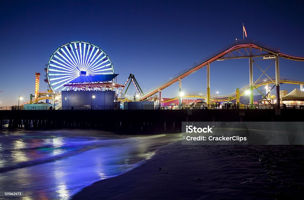 Santa Monica Пристань на ночь - Стоковые фото Пирс Санта-Моники роялти-фри