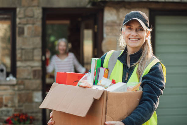 istock Holding the Groceries 1215672928