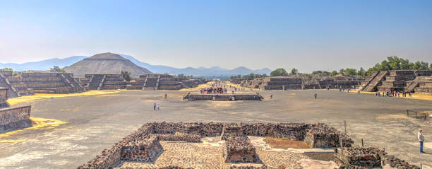 istock Teotihuacan archaeological site, Mexico 1215688351
