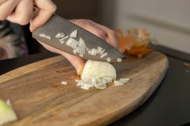 istock How to cut and chop onions 1215733954